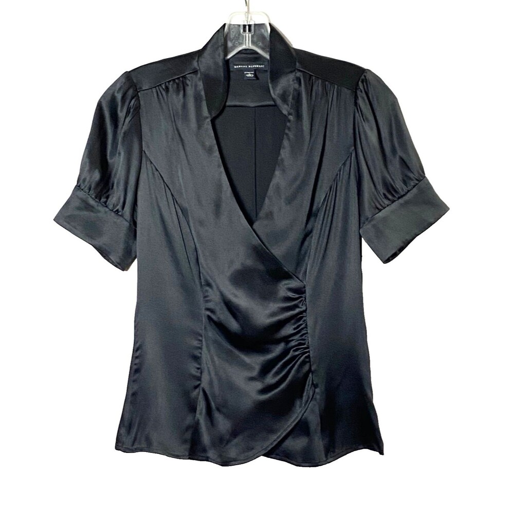 Banana Republic Stretch Silk Blend Ruched Blouse Womens Size 0 Black Tulip Hem